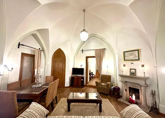 Captain\'S Castle Apartment